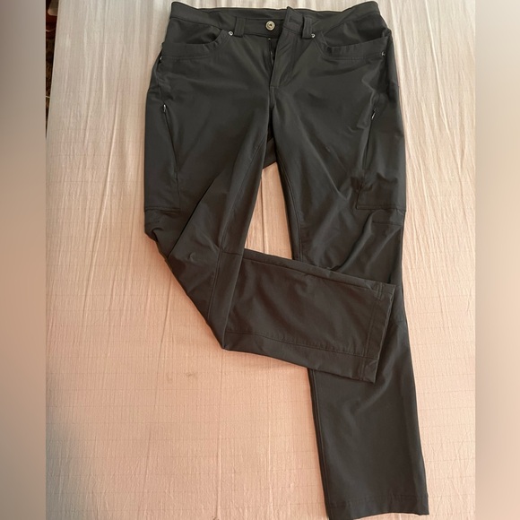 Duluth Woman’s Flexpedition slim leg pants size 10x29.  Like new condition- - Picture 8 of 13